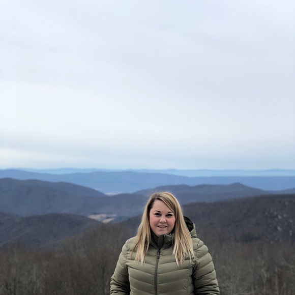 Patagonia Women's Khaki Puffer Jacket - Picture 6 of 6